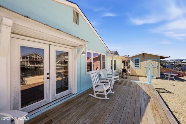 21 S Boston Drive, Little Egg Harbor, NJ 08087