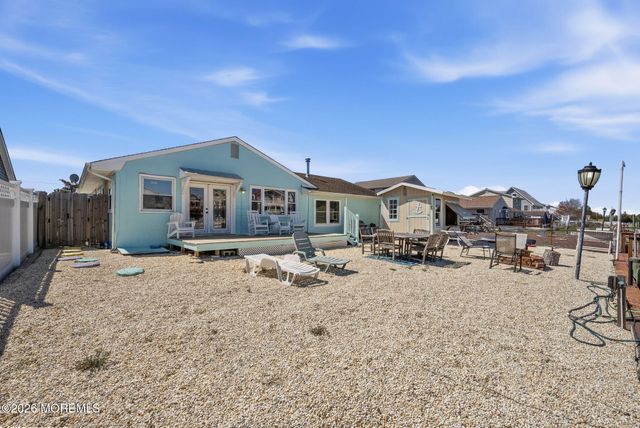 21 S Boston Drive, Little Egg Harbor, NJ 08087
