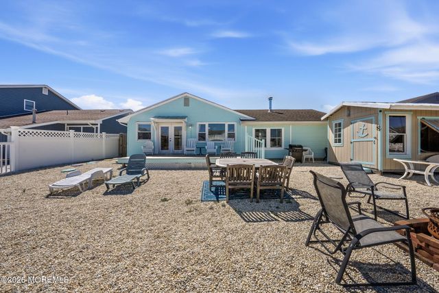 21 S Boston Drive, Little Egg Harbor, NJ 08087