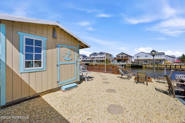 21 S Boston Drive, Little Egg Harbor, NJ 08087