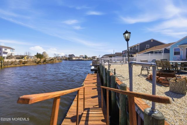 21 S Boston Drive, Little Egg Harbor, NJ 08087