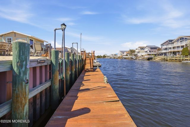 21 S Boston Drive, Little Egg Harbor, NJ 08087