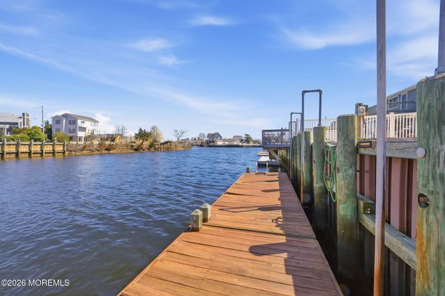 21 S Boston Drive, Little Egg Harbor, NJ 08087