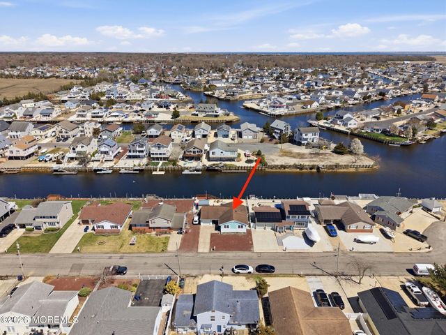 21 S Boston Drive, Little Egg Harbor, NJ 08087