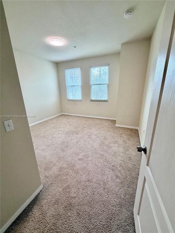 11032 Legacy Dr 306, Palm Beach Gardens, FL 33410