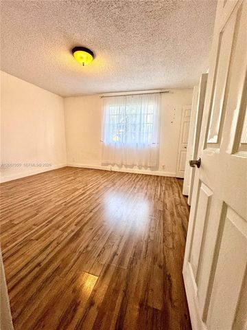 3742 San Simeon Cir 3742, Weston, FL 33331