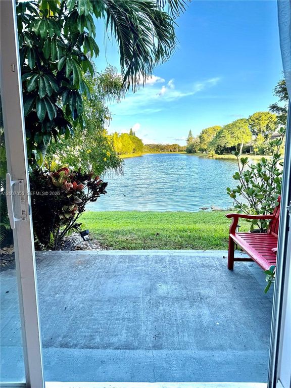 3742 San Simeon Cir 3742, Weston, FL 33331