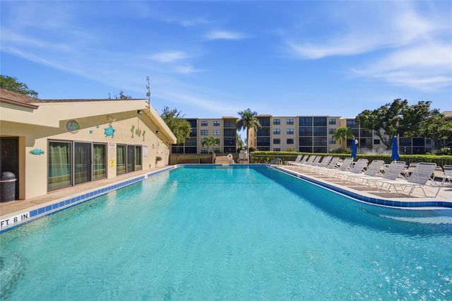 515 30TH AVENUE W H308, Bradenton, FL 34205