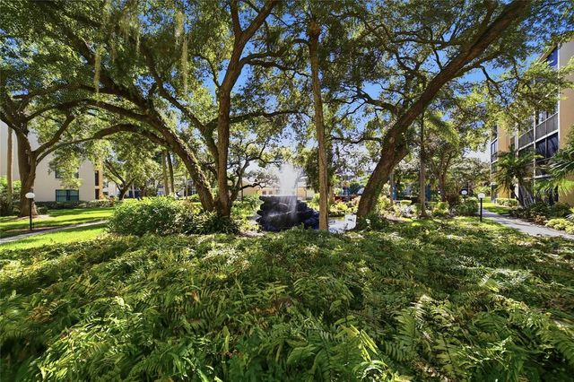 515 30TH AVENUE W H308, Bradenton, FL 34205