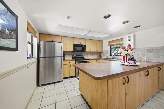 515 30TH AVENUE W H308, Bradenton, FL 34205