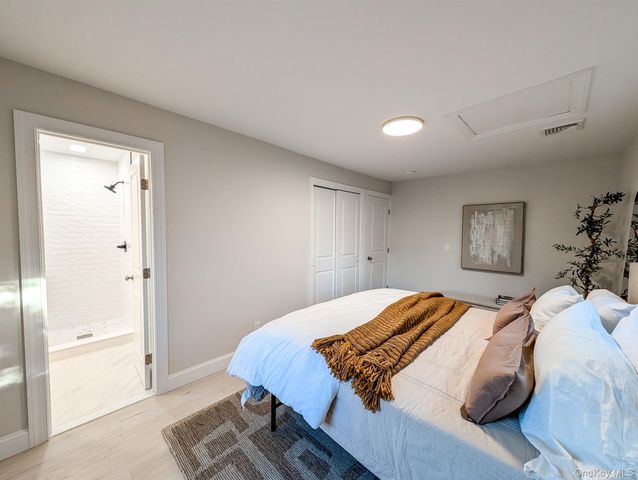 15 Short Street, Flanders, NY 11901