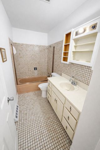 1916 Wallace Street, Gary, IN 46404