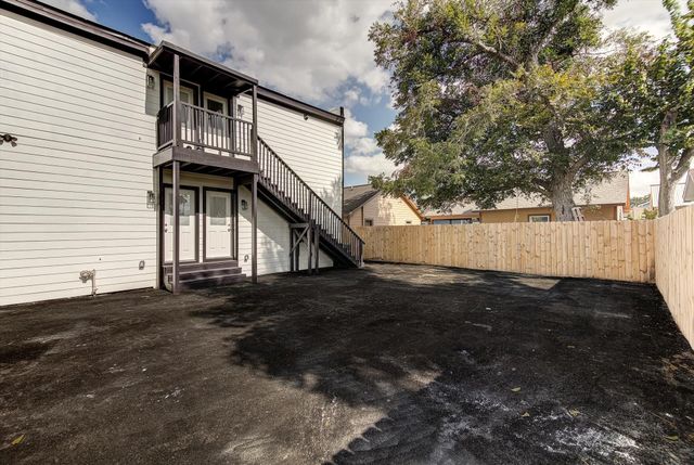 6608 Avenue O 5, Houston, TX 77011