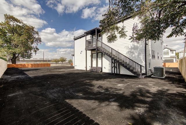 6608 Avenue O 5, Houston, TX 77011