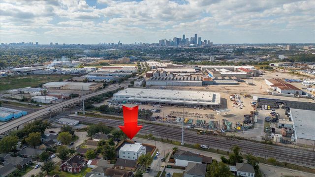 6608 Avenue O 5, Houston, TX 77011
