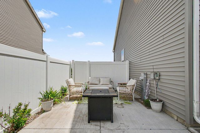 10990 Arkansas Place, Crown Point, IN 46307