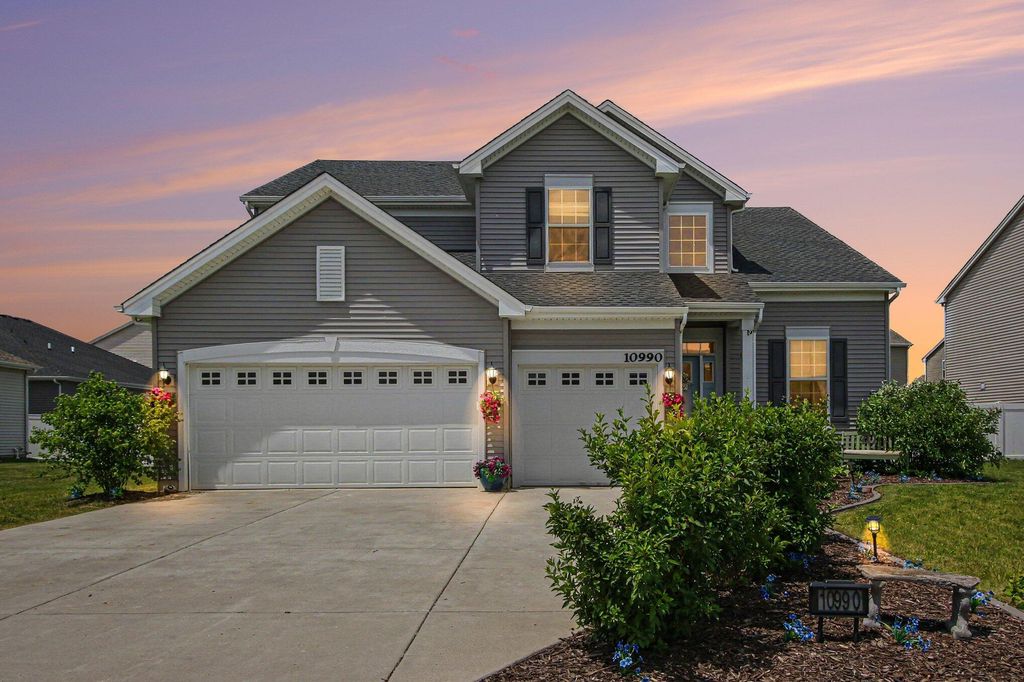 10990 Arkansas Place, Crown Point, IN 46307