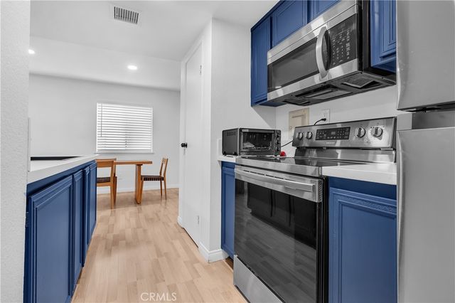 3003 Knollwood Avenue 2, La Verne, CA 91750