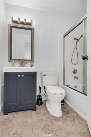 3003 Knollwood Avenue 2, La Verne, CA 91750