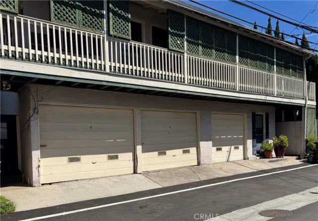 275 Cypress Drive, Laguna Beach, CA 92651