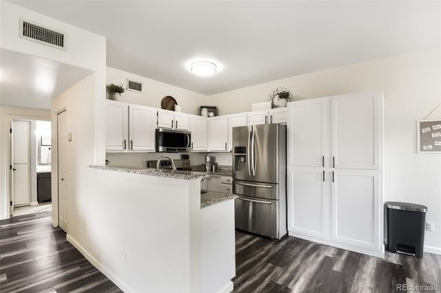 3727 Cactus Creek Court 104, Highlands Ranch, CO 80126