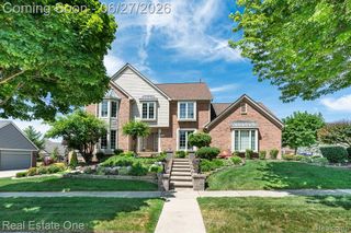 6595 Edith Court, Troy, MI 48085