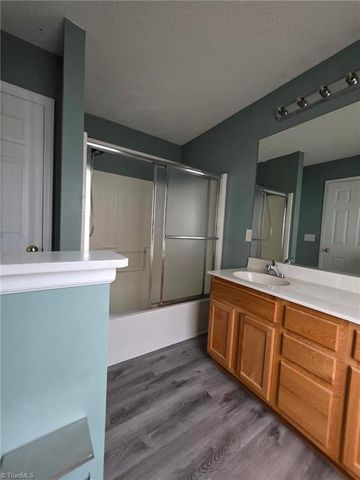 5415 Bridgegate Drive, Winston-salem, NC 27106