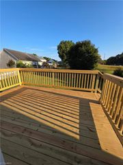 5415 Bridgegate Drive, Winston-salem, NC 27106