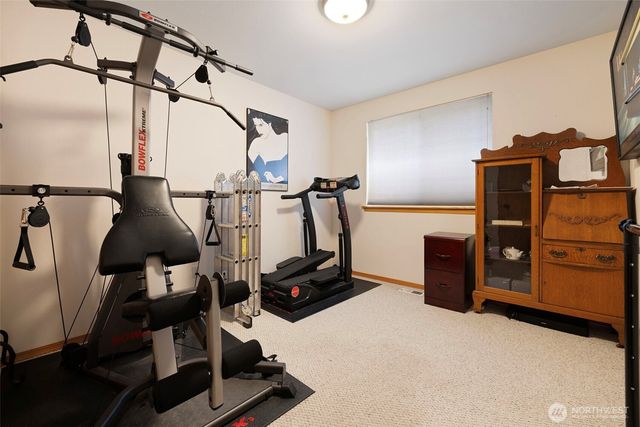 6011 205th Avenue E, Bonney Lake, WA 98391