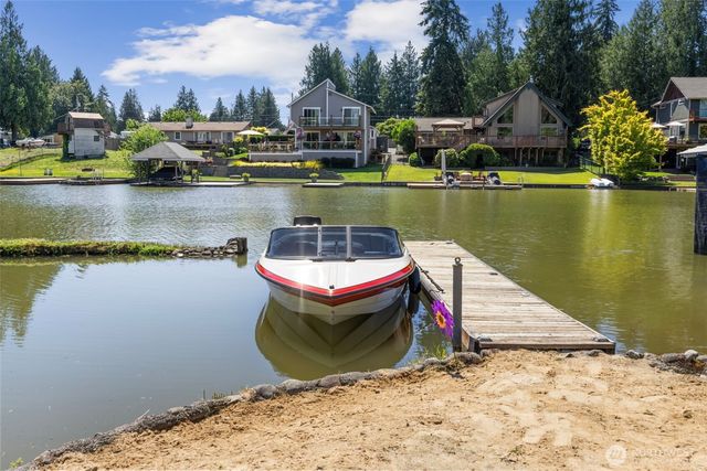 6011 205th Avenue E, Bonney Lake, WA 98391