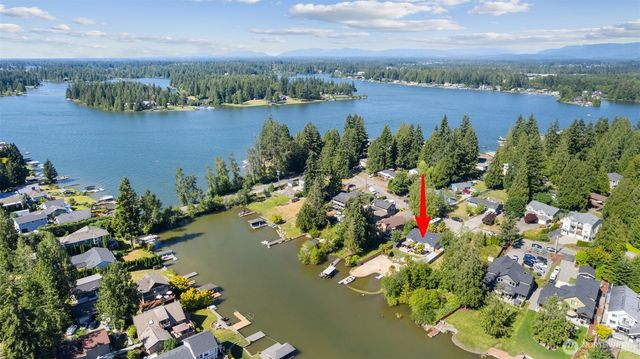 6011 205th Avenue E, Bonney Lake, WA 98391