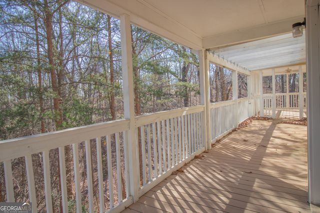 116 Little Lane, Lula, GA 30554