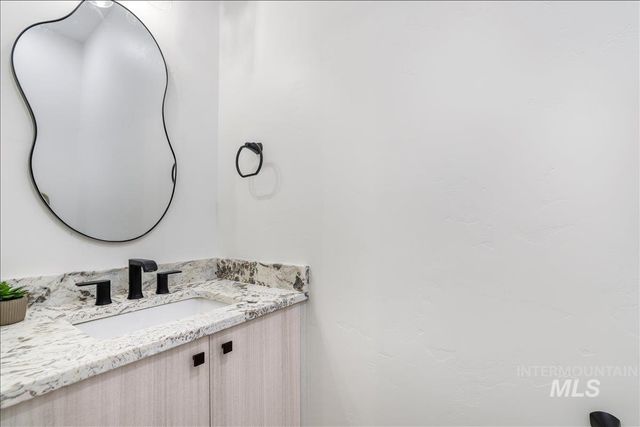525 Canyon Mist Dr, Twin Falls, ID 83301