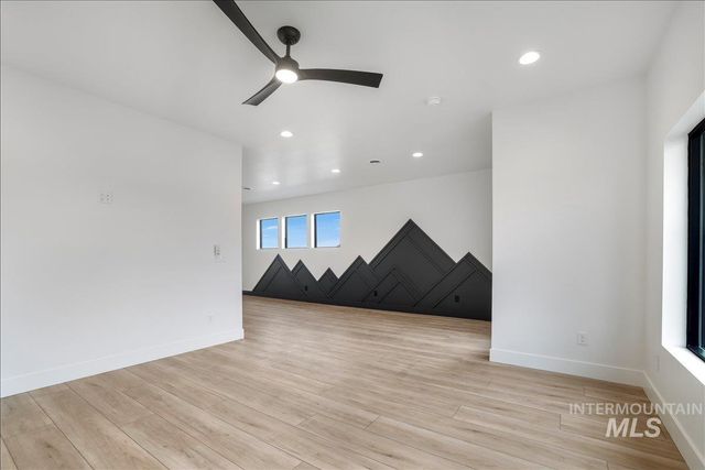 525 Canyon Mist Dr, Twin Falls, ID 83301