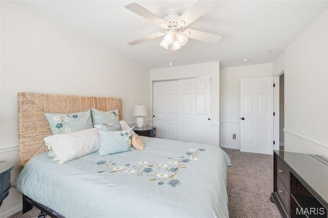 180 Spring Oaks Drive, Ballwin, MO 63011