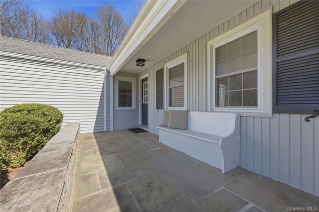 6 Spruce Hollow, Armonk, NY 10504