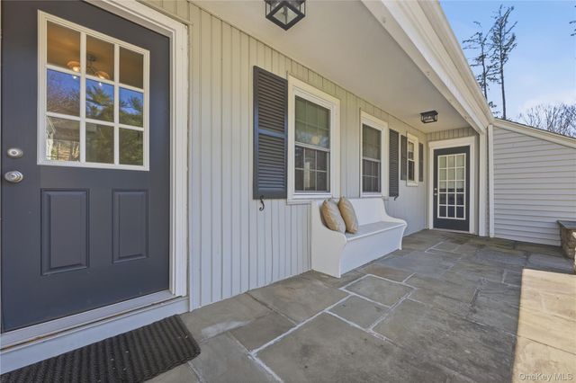6 Spruce Hollow, Armonk, NY 10504