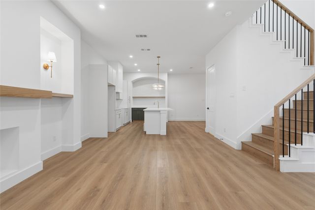 2906 Swanson Street, Dallas, TX 75210