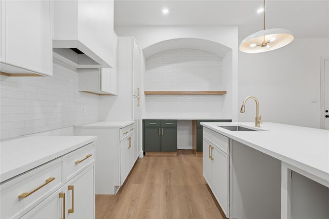 2906 Swanson Street, Dallas, TX 75210