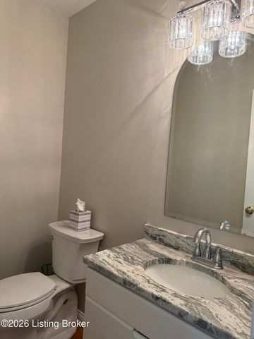 3705 Woodmont Park Ln, Louisville, KY 40245