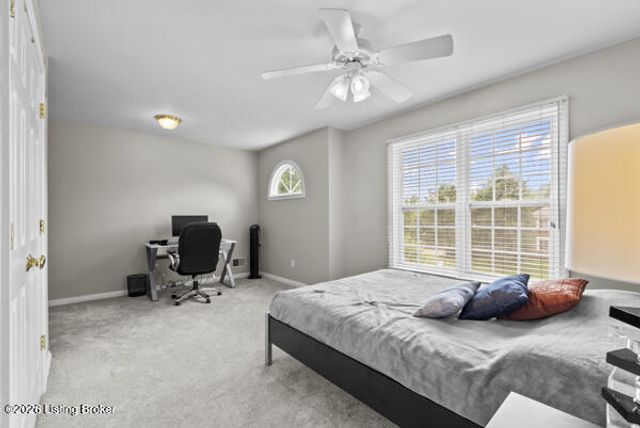 3705 Woodmont Park Ln, Louisville, KY 40245