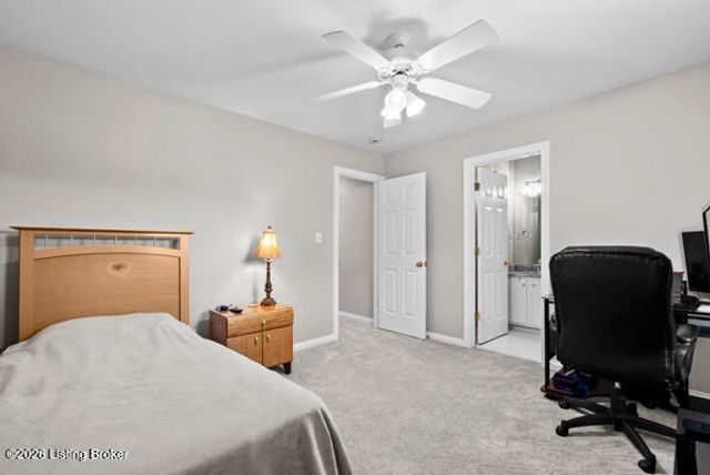 3705 Woodmont Park Ln, Louisville, KY 40245