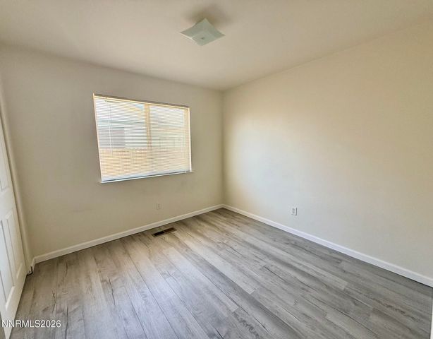 310 Emigrant Way, Fernley, NV 89408