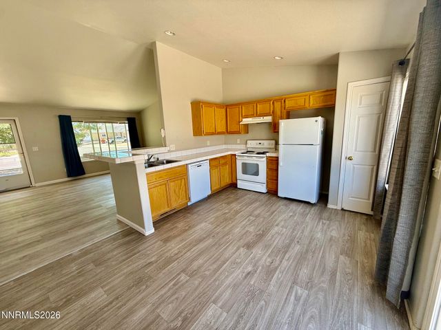 310 Emigrant Way, Fernley, NV 89408