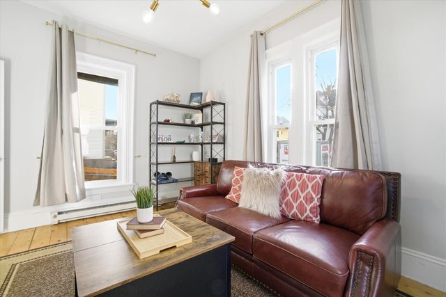 203 Walnut Street, Manchester, NH 03104