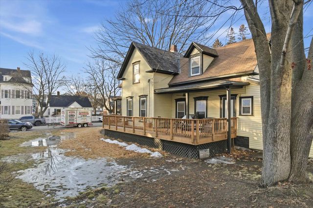 203 Walnut Street, Manchester, NH 03104