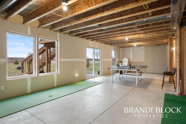 5904 Crossmoor Street, Caledonia, MI 49316