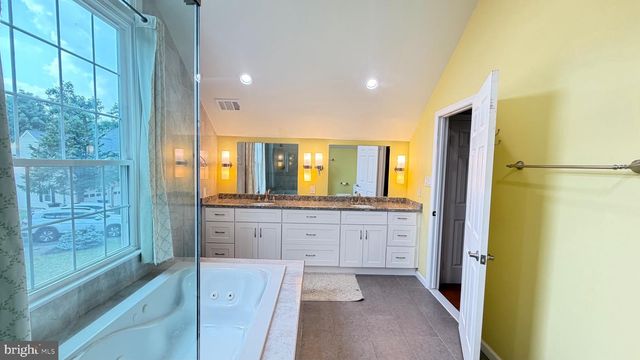 14318 NIGHT HAWK WAY, North Potomac, MD 20878