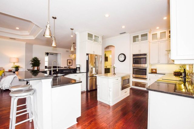 1580 LANCASHIRE DRIVE, Venice, FL 34293