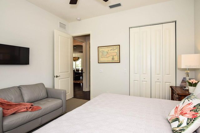 1580 LANCASHIRE DRIVE, Venice, FL 34293